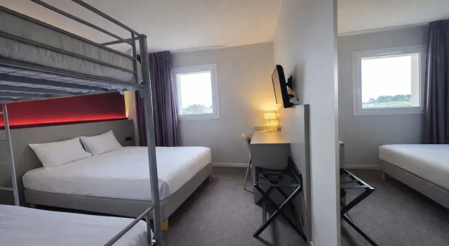 Семейный номер Standard The Originals City, Hôtel Les Bruyères, Dax Nord