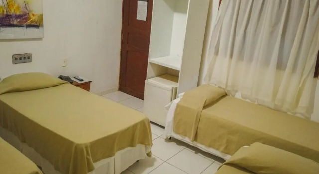 Четырёхместный номер Standard Hotel 5 Sóis