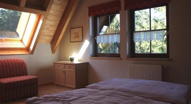 Ferienanlage Zum Silberstollen 2 Häuser am Berg Polderhof und Weißeritzhütte, Забронировать Отель Отели Альтенберг с парковкой, Парковка