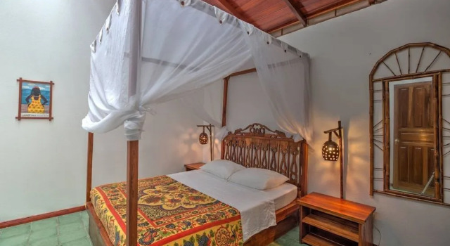 Villa 4 - Amazing 2 Bed Villa - Private Garden, Varaa Villa Cocles Limon