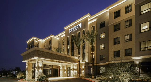 Staybridge Suites Irvine - John Wayne Airport by IHG, Забронировать Отель Ирвайн округ Ориндж