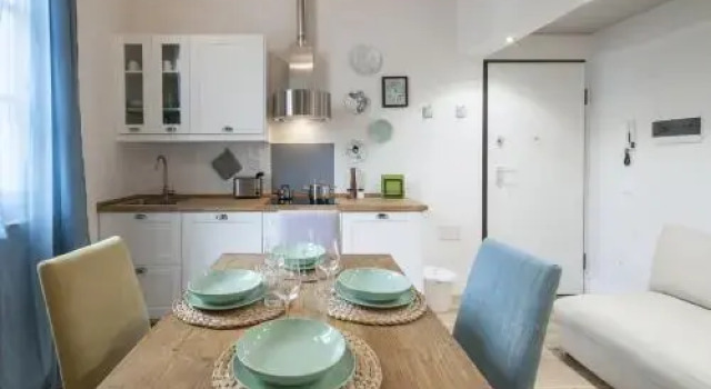 Contemporary Conce 2 Bedrooms Flat, Забронировать Отель Флоренция Тоскана, рядом с Дом Буонаротти