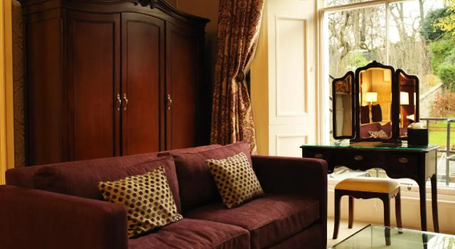 Полулюкс 24 Royal Terrace