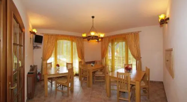 Pension Casa Anca, Varaa Hotelli Hotellit Prahova Valley pysäköinnillä, Pysäköinti