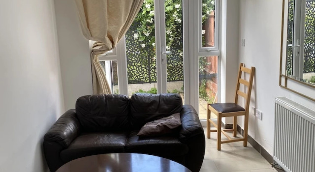Апартаменты 2 En-suite Bedrooms Flat in Kidlington ,oxford