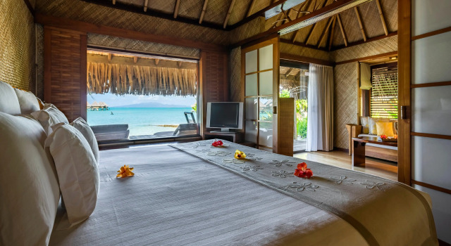 InterContinental Bora Bora Le Moana Resort, Boek Resort Hotels in Bora Bora met zwembad, Zwembad