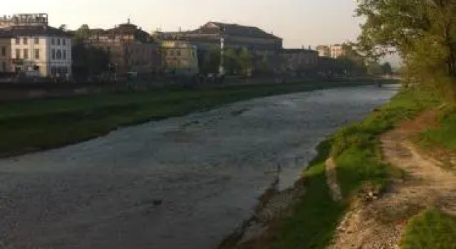 Apartment Ponte delle Nazioni, Забронировать Апартаменты/квартира Апартаменты Пармы, рядом с Мавзолей  Санта Мария делла Стекката, Апартаменты/квартира