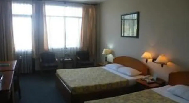Thanh Long 1 Hotel, Забронировать Отель Биньань 