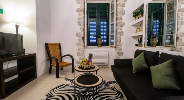 Lovely 1-bed Apartment Niko in Dubrovnik, Забронировать Апартаменты/квартира Апартаменты Дубровника, рядом с Церковь Святого Спаса, Апартаменты/квартира