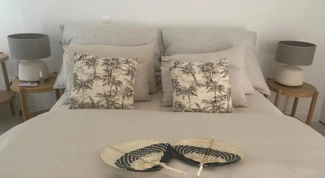 Whitekey Villa Cyprus, Boek Villa Villa's in Famagusta, Villa