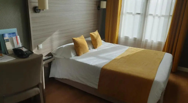 Двухместный номер Standard Hotel Henri IV