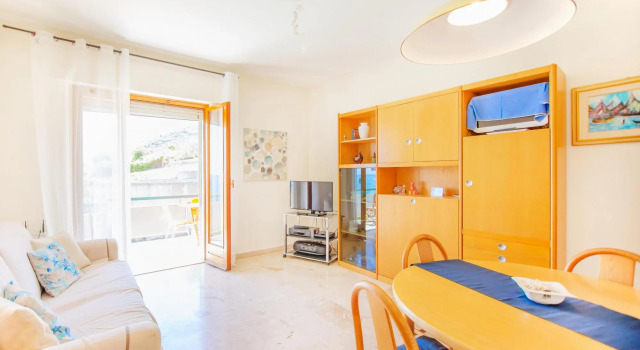 Le Orchidee 14 con Vista Mare by Wonderful Italy