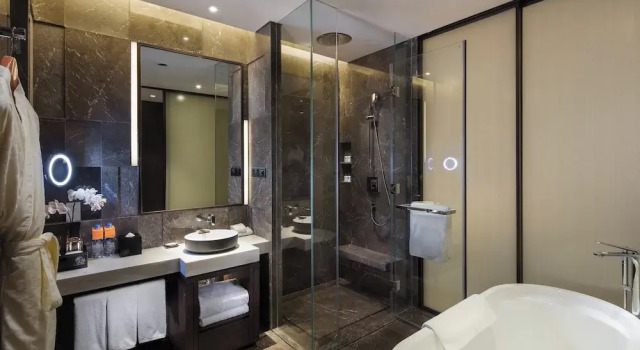 Номер Standard Holiday Inn Zhangjiakou Downtown by IHG