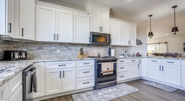 Коттедж Cedar City Home w/ Mountain Views + Hiking Trails!