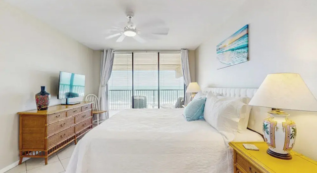 10th-floor 3BR w/ Balcony: Suntide III - Unit 1006, Buchen Sie Ferienwohnung Padre Island USA
