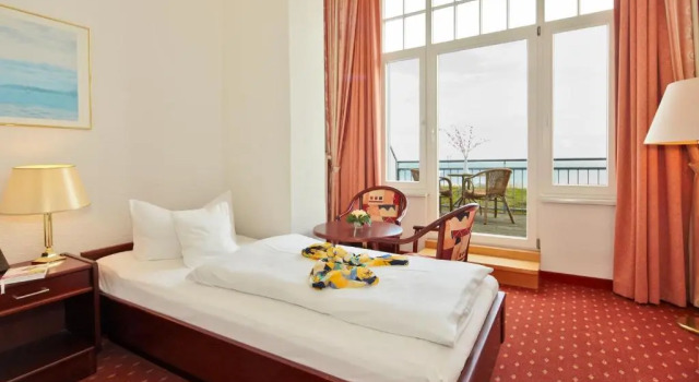 Двухместный номер Standard с балконом и с видом на море Hotel Germania