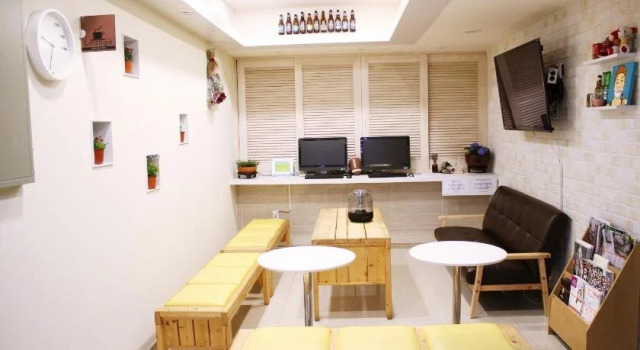 Maya Guesthouse - Hostel, Забронировать Хостел Ch'ŏngsap'o Пусан