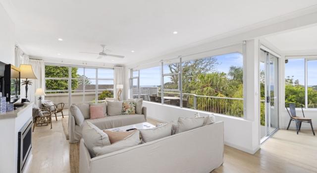 Spacious 5-bed Beach House With Ocean View, Boek Appartement Sydney Sydney Region