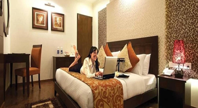 Hotel Comfort Inn Bl, Забронировать Отель Недорогие отели Барели, недорого