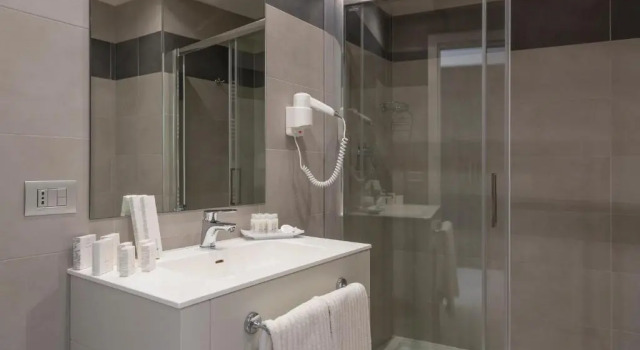 Трёхместный номер Standard Grand Hotel Biffy