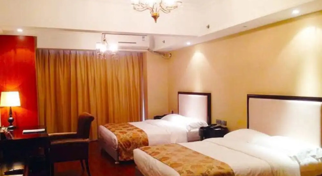 Номер Deluxe Jia Yisi Hotel