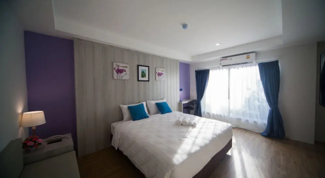 Двухместный номер Deluxe с балконом Anchan Laguna Hotel โรงแรมอัญชันลากูน่า