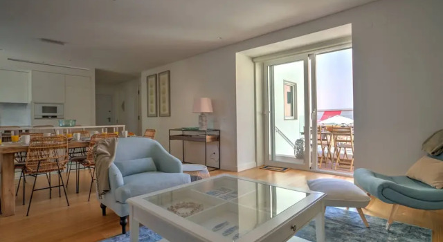 Urban Beach Estoril Apartment, Забронировать Апартаменты/квартира Эшторил Estoril Coast, рядом с National Hotel School