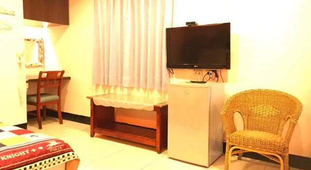 Люкс Deluxe Nan Wan KiKi Guesthouse