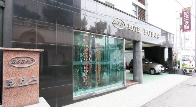 BOBOS Hotel, Забронировать Отель Jeju City Чеджу, рядом с Подземный торговый центр Jeju Jungang