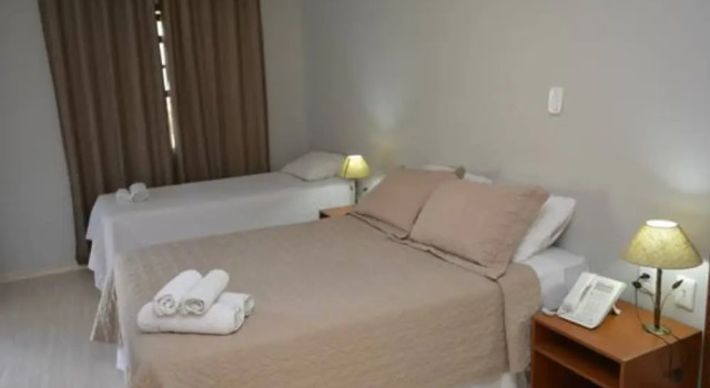 Трёхместный люкс Hotel Real São Lourenço