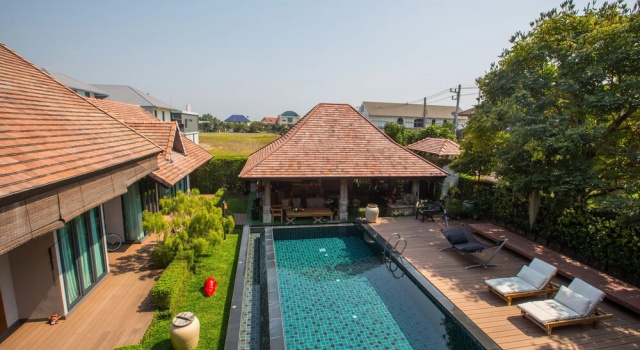 TikKlinsee Pool Villa Chiang Mai