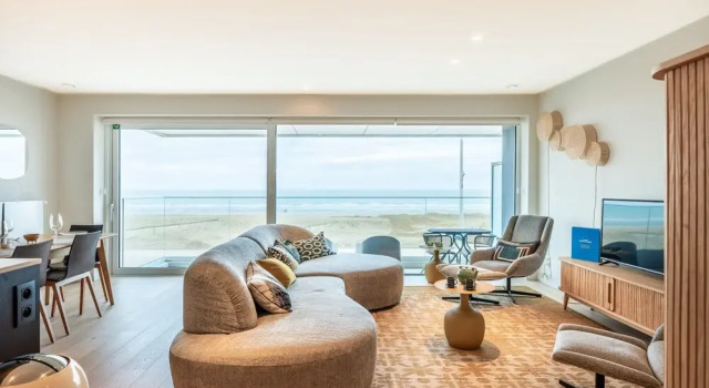 Апартаменты Apartment in Koksijde With Stunning Sea Views