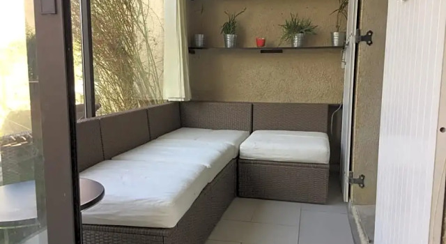 Maison Jardin Crest, Забронировать Отель Отели Vercors с парковкой, Парковка