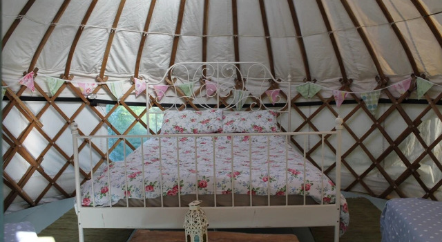 Mill Haven Place Glamping-yurt 1, Забронировать Кемпинг Brawdy Южный Уэльс