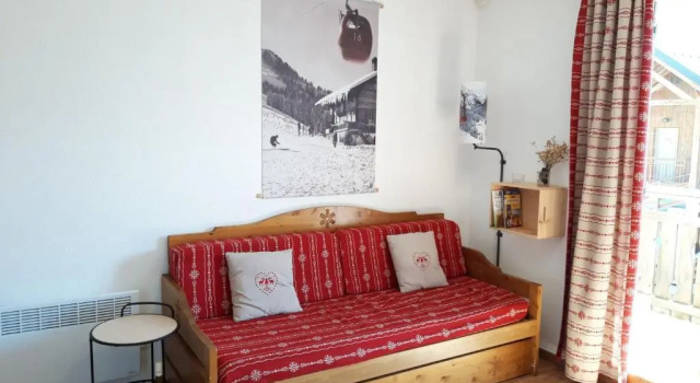 Appartement Albiez-Montrond, 2 pièces, 4 personnes - FR-1-618-1, Prenota Appartamento Hotel a Alvernia con parcheggio, Parcheggio