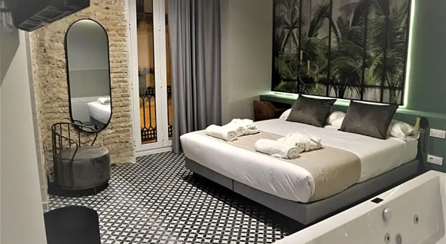 Номер Deluxe YOU & CO. Quart Boutique