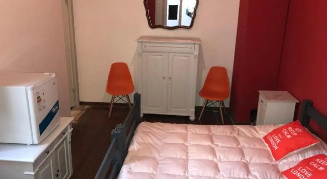 Standard Kahden hengen huone parvekkeella Students Hostel