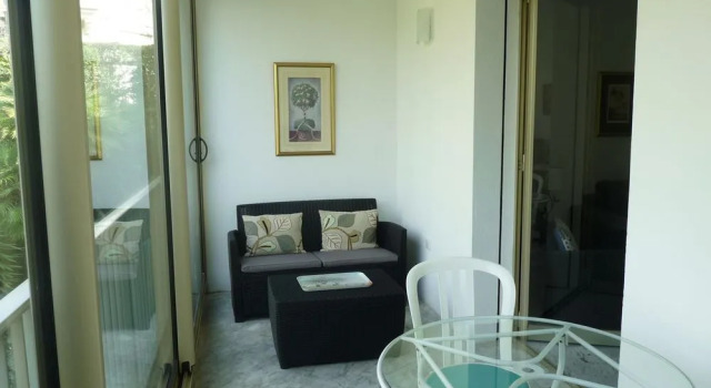 Val Joli Studio