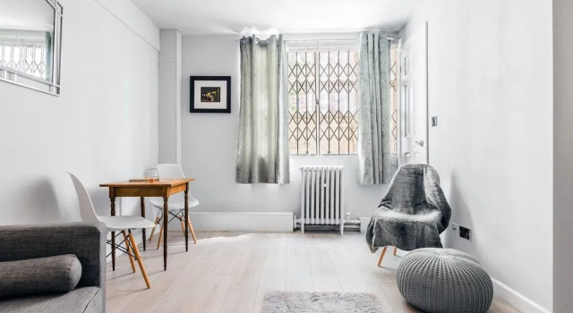 Lovely 1BR Home in Shepherd's Bush, 4 Guests, Забронировать Отель Отели Англии 3 звезды, 3*