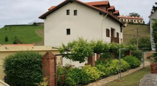 Vivienda Casa Luisa, Varaa Hotelli Comillas Cantabria Coast