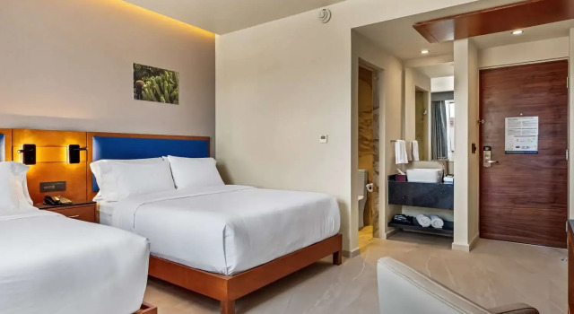 Четырёхместный номер Standard Hampton By Hilton Queretaro Juriquilla