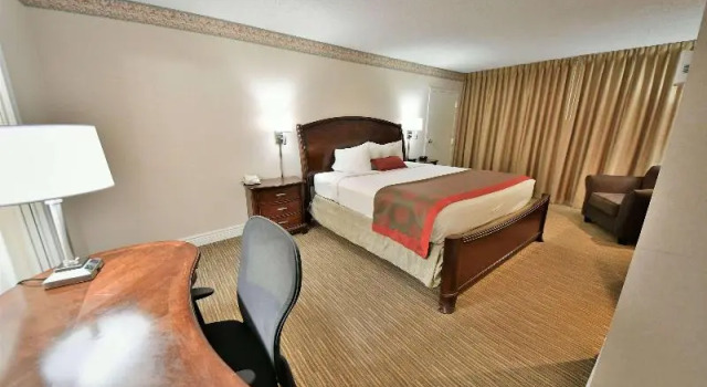 Двухместный люкс Ramada by Wyndham Jacksonville Hotel & Conference Center