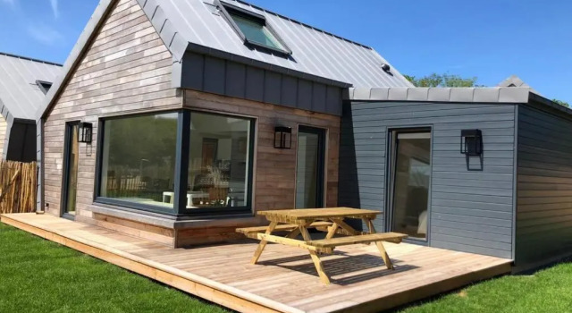 Коттедж NOUVEAU La cabine du bout du monde Ile Vierge votre résidence bretonne de haut standing PL05