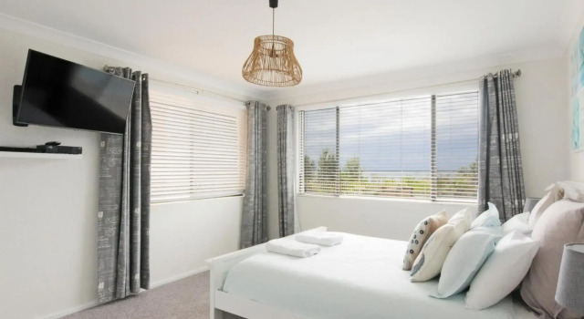 Bella Blu Beach House - direct beach access, Забронировать Отель Отели в центре Винсентия, в центре