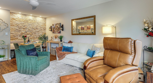 Коттедж Charming Boutique Home in West End Alexandria!