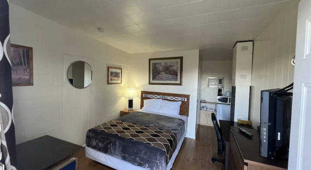 Двухместный номер Deluxe West Castle Motel