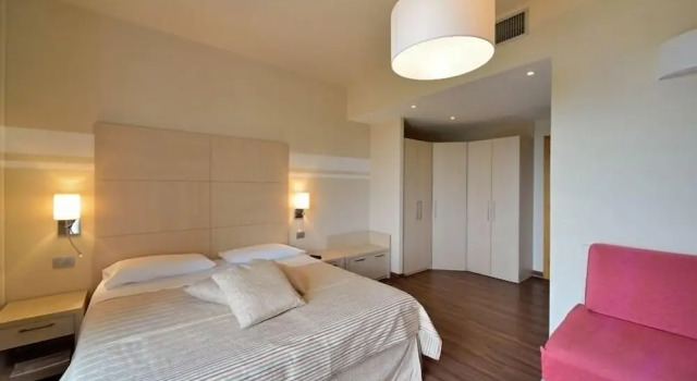 Семейный номер Standard с балконом и с видом на море Hotel La Vigna