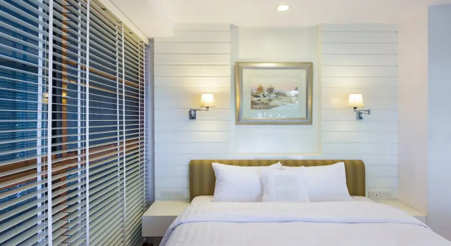 Baan LonSai Beachfront Condominium