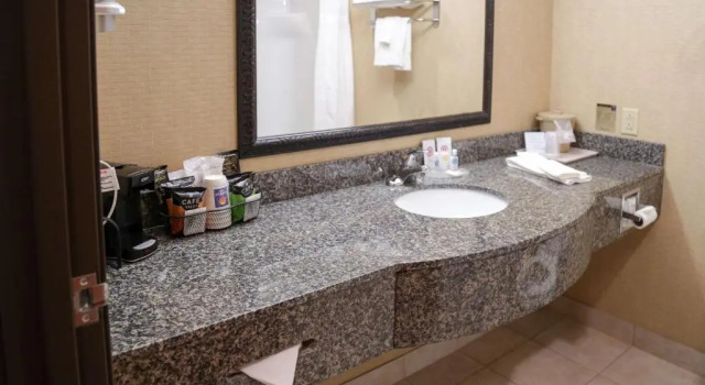 Номер Standard Comfort Inn & Suites Grinnell near I-80
