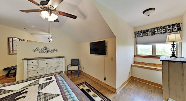 830golf1 2 Bedroom Condo